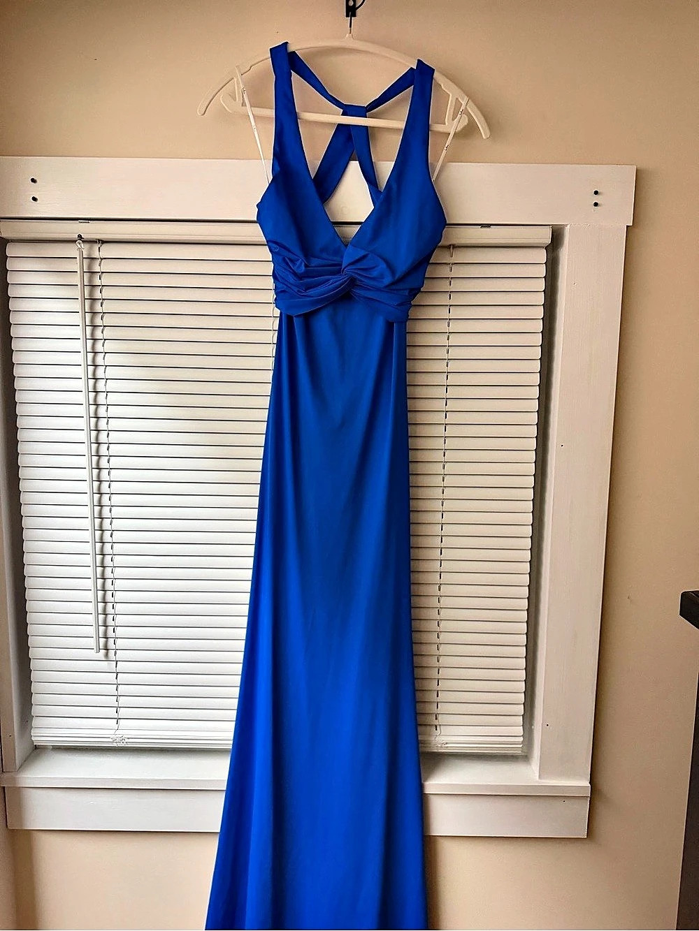 LuLu’s Ruched Maxi Dress in Blue Size Medium Like New